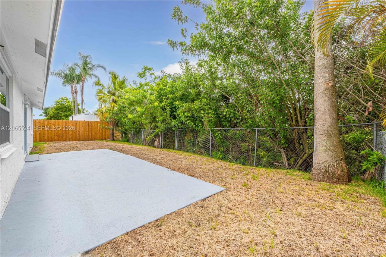 8500 SW 20th St , North Lauderdale, FL 33068 Photo