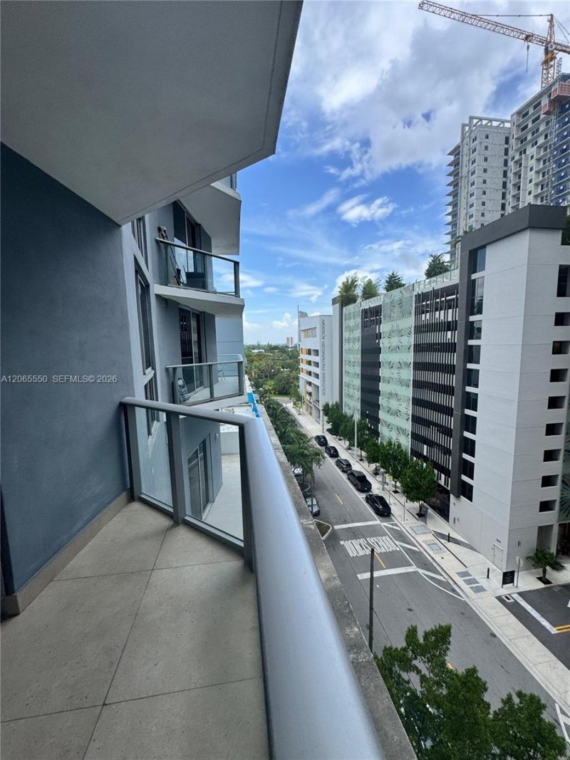 1010 SW 2nd Ave , Unit 607, Miami, FL 33130 Photo