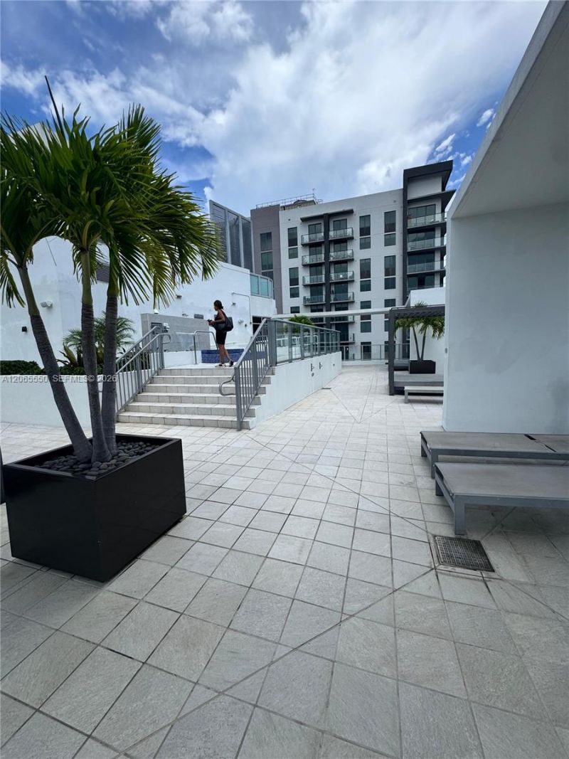 1010 SW 2nd Ave , Unit 607, Miami, FL 33130 Photo