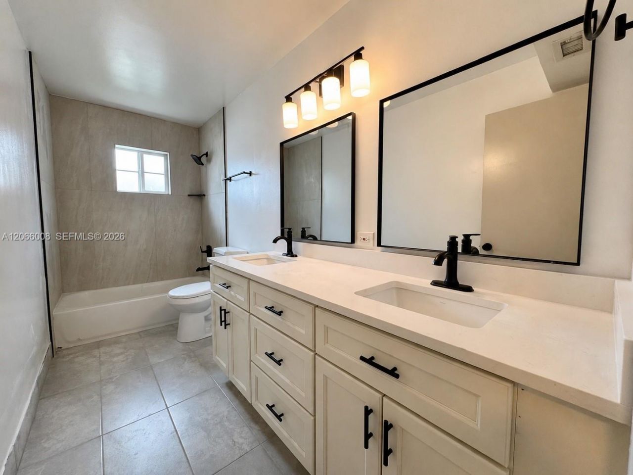 2050 Madeira Dr , Weston, FL 33327 Photo