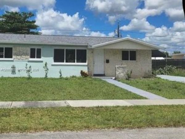 20210 SW 112th Ave , Cutler Bay, FL 33189