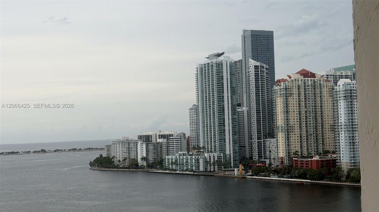 770 Claughton Island Dr , Unit 1914, Miami, FL 33131 Photo