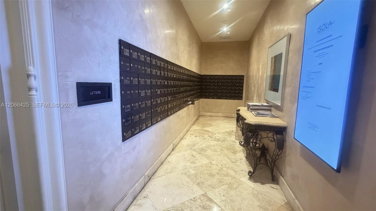 770 Claughton Island Dr , Unit 1914, Miami, FL 33131 Photo