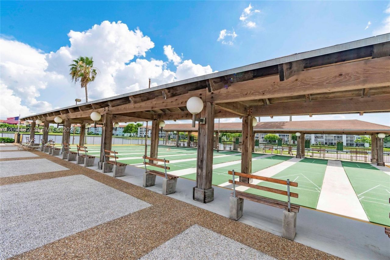 801 SW 133rd Ter, Unit 118K, Pembroke Pines, FL 33027 Photo