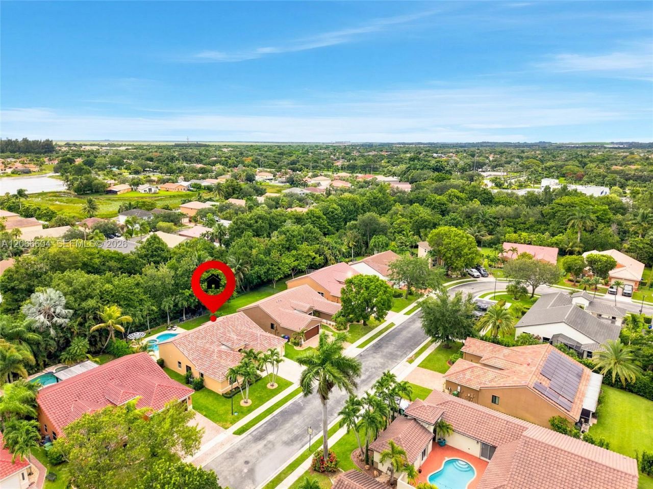 402 SW 200th Ter, Pembroke Pines, FL 33029 Photo