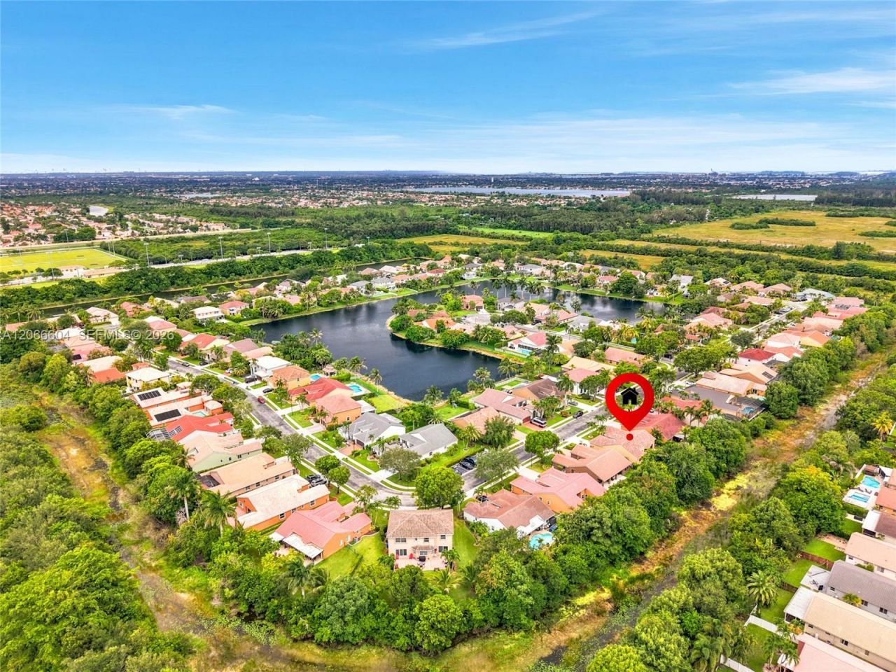 402 SW 200th Ter, Pembroke Pines, FL 33029 Photo