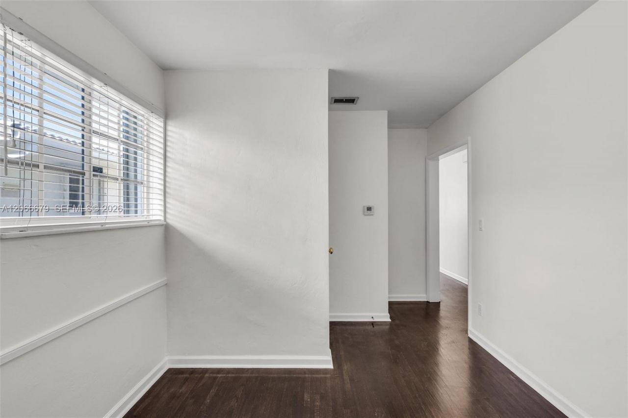 3640 SW 25th St, Unit 1, Miami, FL 33133 Photo