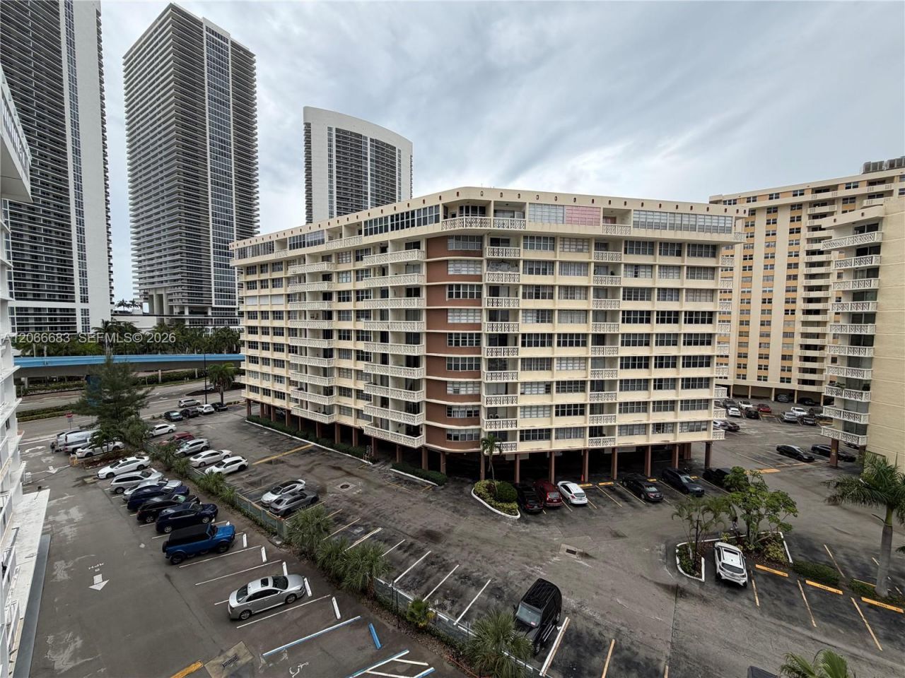 1801 S Ocean Dr, Unit 740, Hallandale Beach, FL 33009 Photo