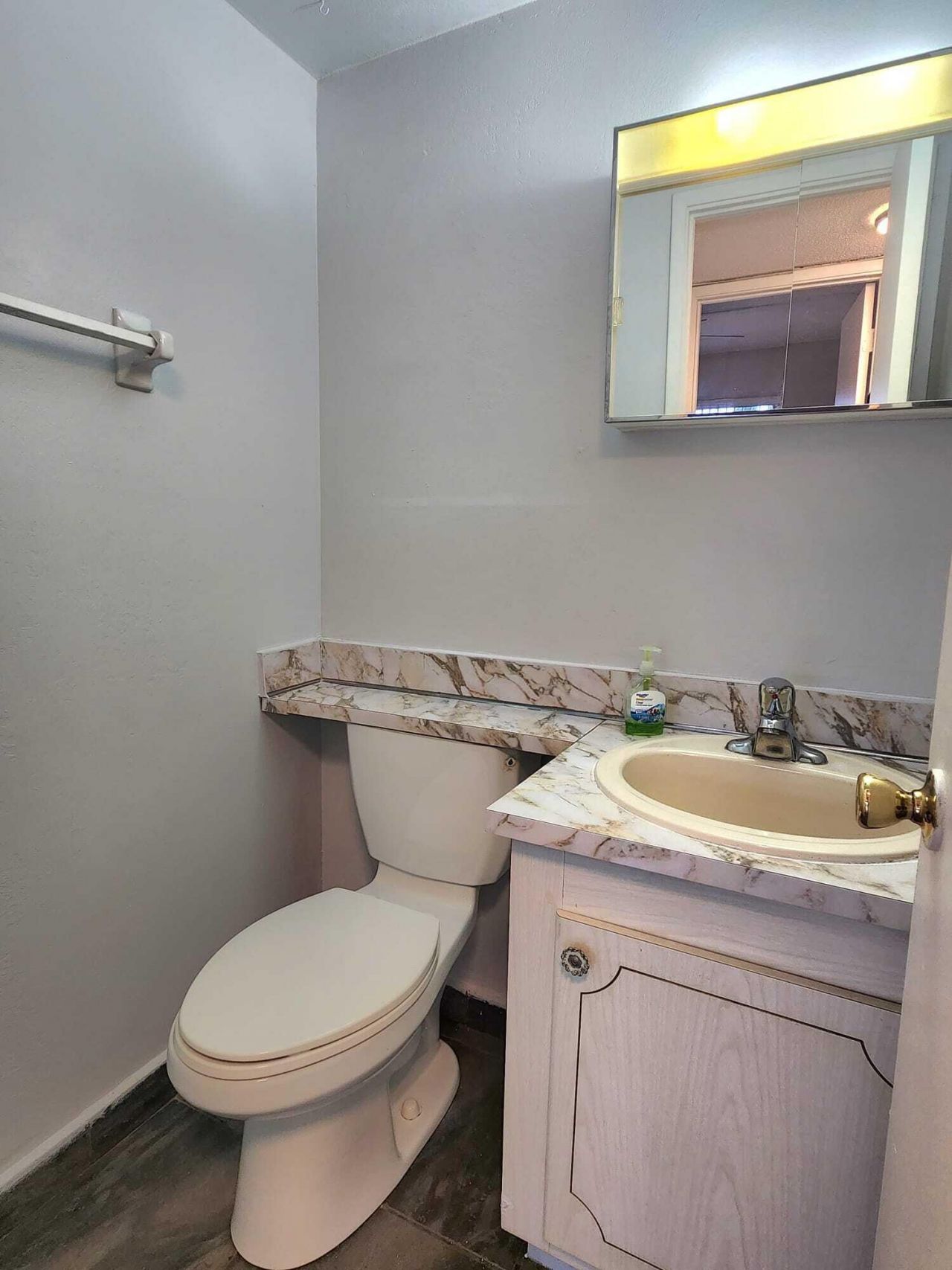 100 Village Green Circle E, Unit B212, Palm Springs, FL 33461 Photo