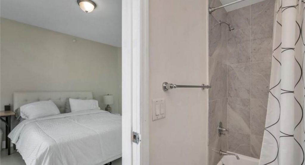 9401 Collins Avenue, Unit 402, Surfside, FL 33154 Photo