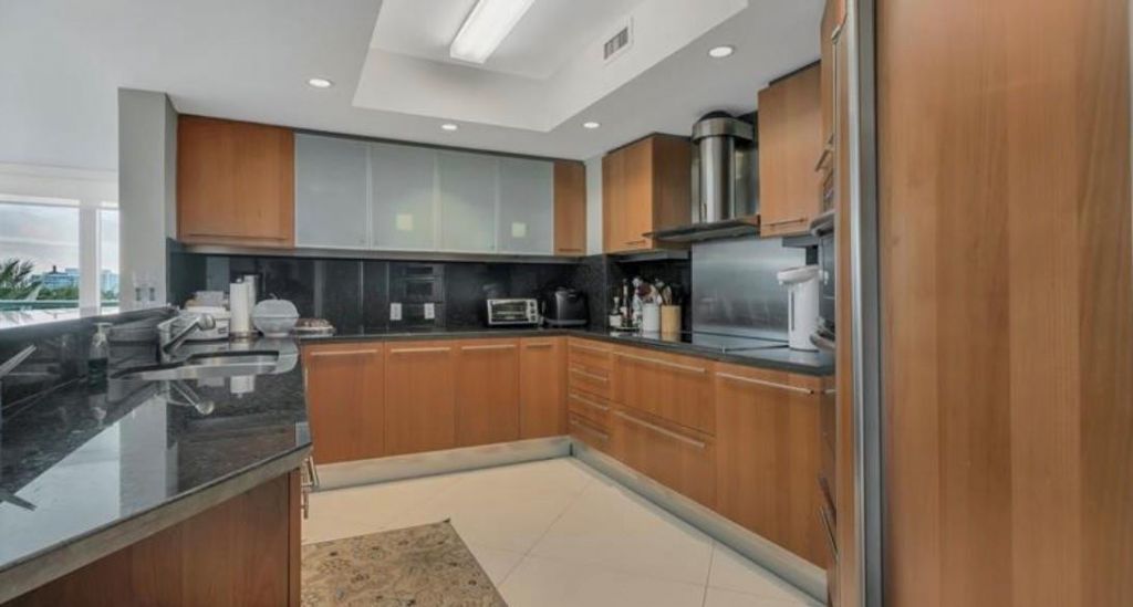 9401 Collins Avenue, Unit 402, Surfside, FL 33154 Photo