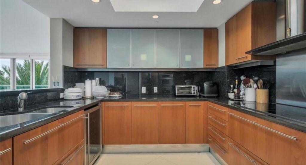 9401 Collins Avenue, Unit 402, Surfside, FL 33154 Photo