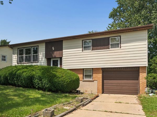 5912 Stuart Lane , Oak Forest, IL 60452