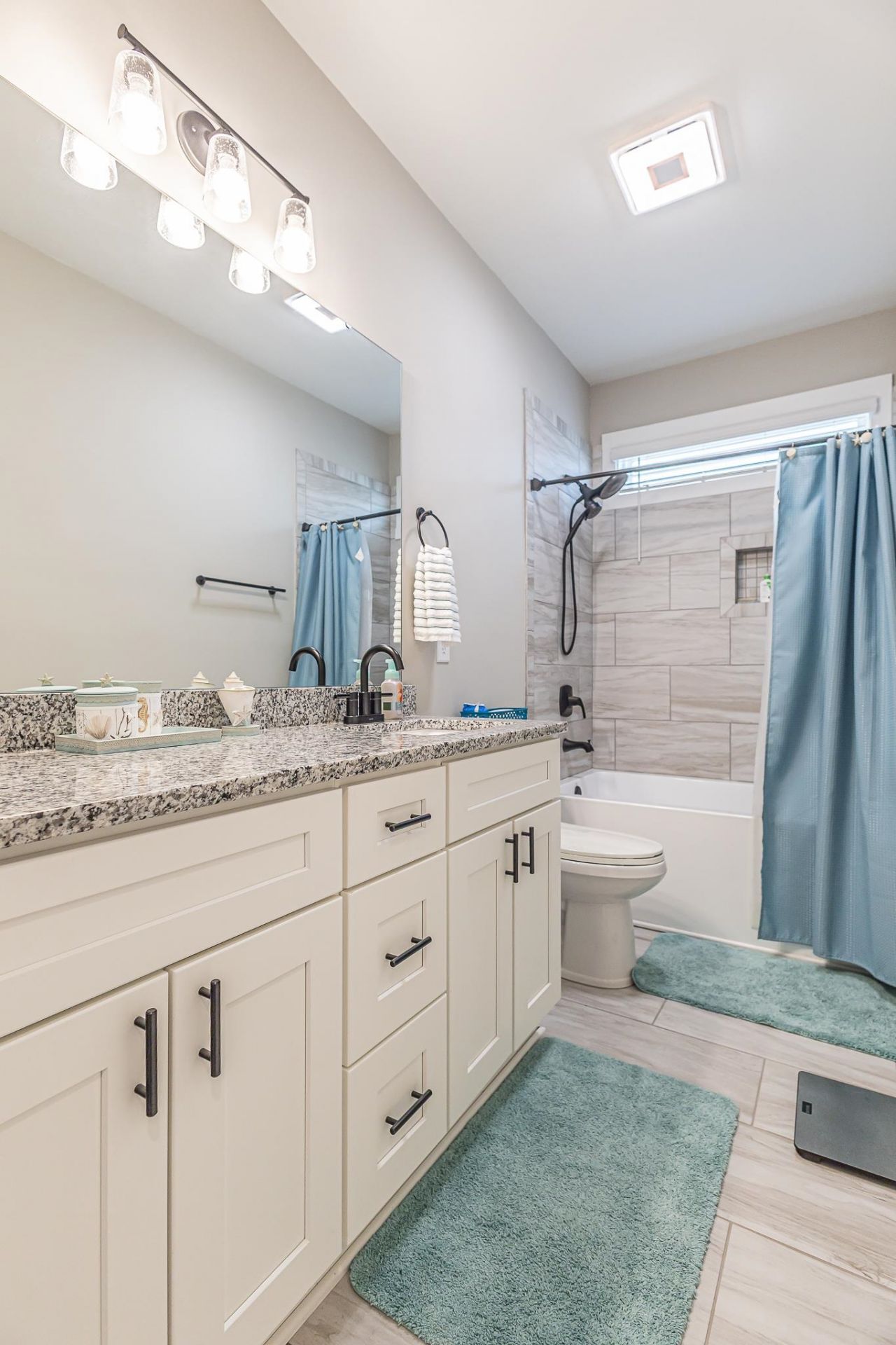 817 Atlantic Commons Dr. Photo 19