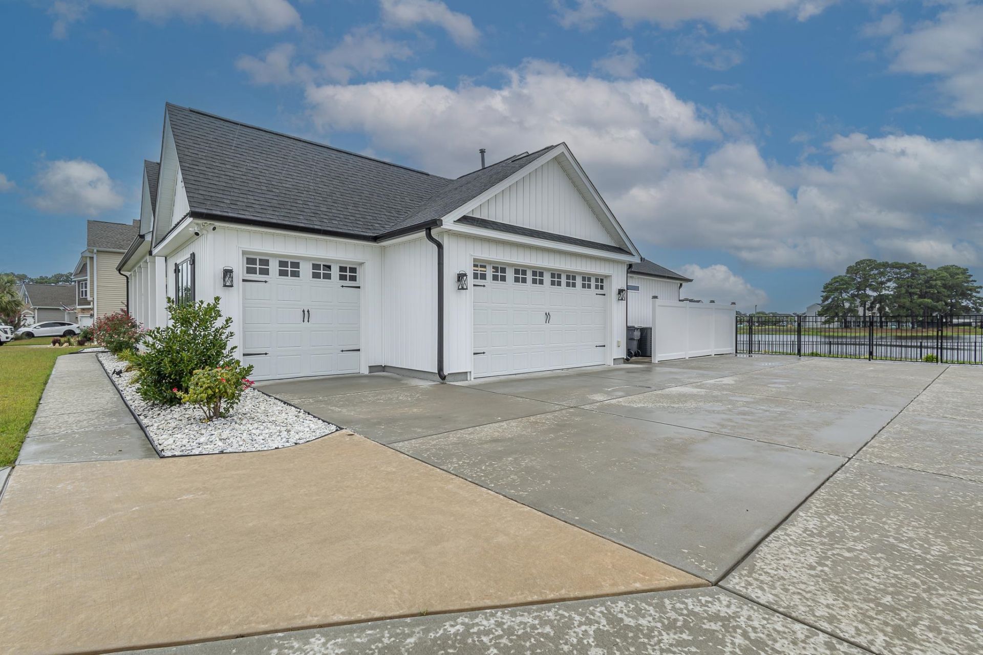 817 Atlantic Commons Dr. Photo 9