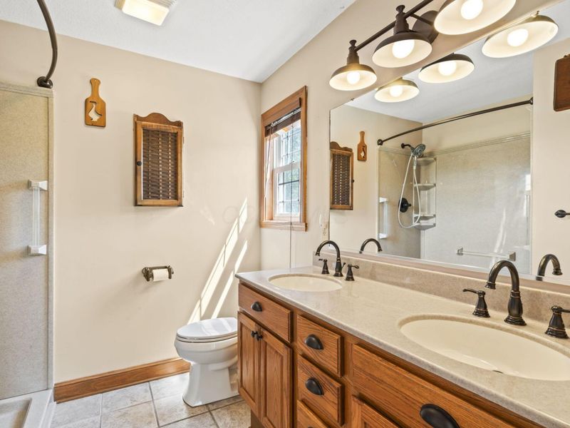 251 Alcon Drive, Newark, OH 43055 Photo 25