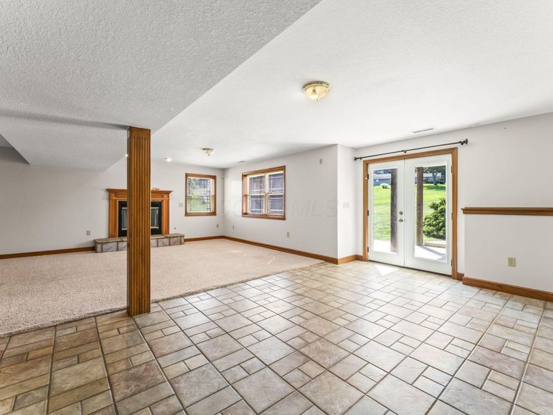 251 Alcon Drive, Newark, OH 43055 Photo 33