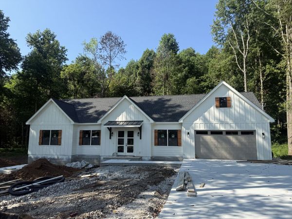 198 Cave Circle, Manchester, TN 37355