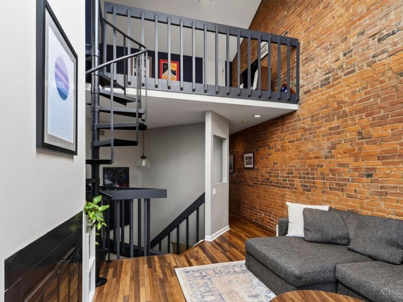 331 Milton Street, Cincinnati, OH 45202 Photo 20