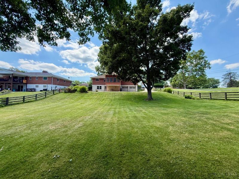 6768 Menz Lane, Green Township, OH 45233 Photo 32