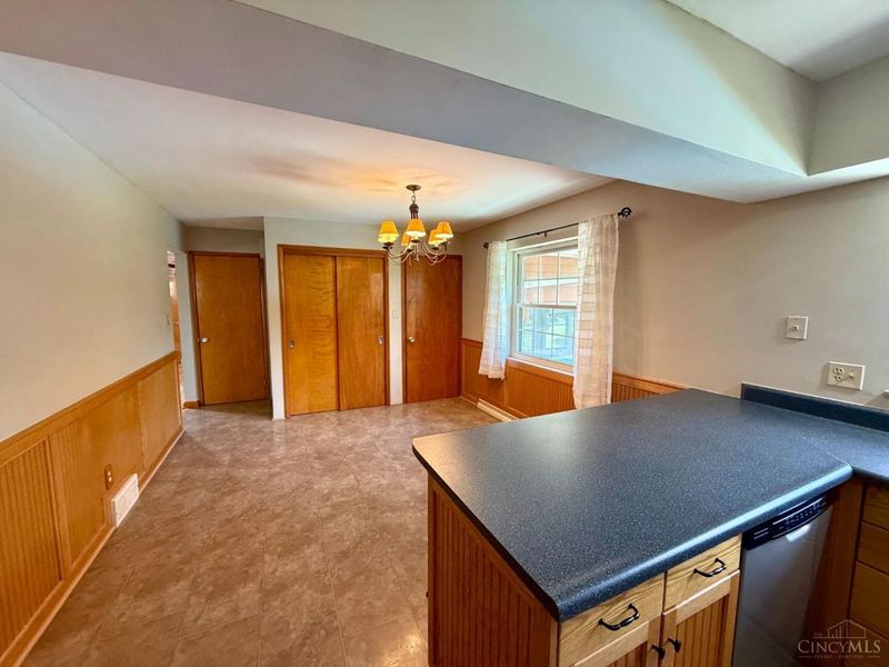 6768 Menz Lane, Green Township, OH 45233 Photo 8