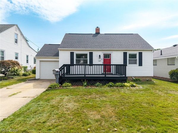 147 Overlook Avenue , Wadsworth, OH 44281