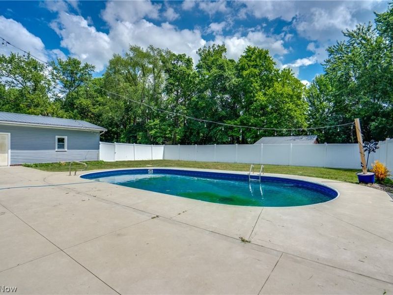 7320 Lourelton Avenue NW, North Canton, OH 44720 Photo 24