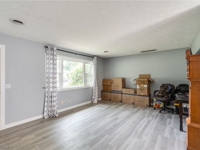 7320 Lourelton Avenue NW, North Canton, OH 44720 Photo 5