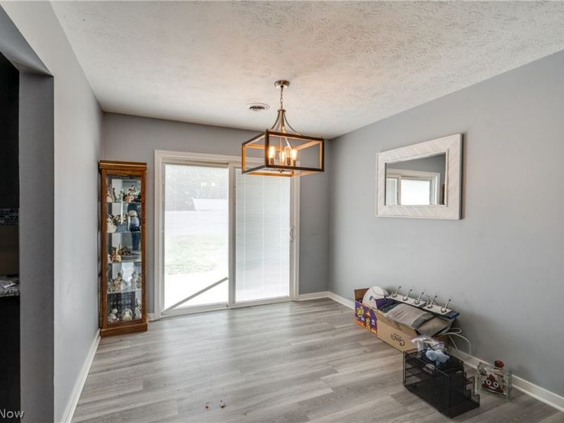 7320 Lourelton Avenue NW, North Canton, OH 44720 Photo 6
