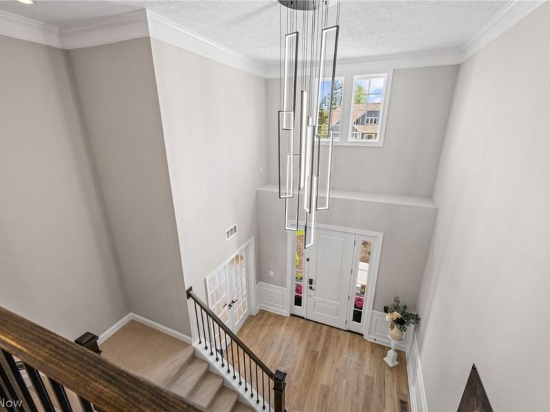 233 Lake Balaton Drive, Orange, OH 44128 Photo 8