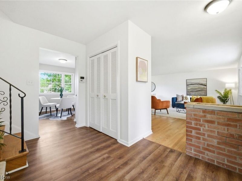 3331 Edington Road, Fairlawn, OH 44333 Photo 3