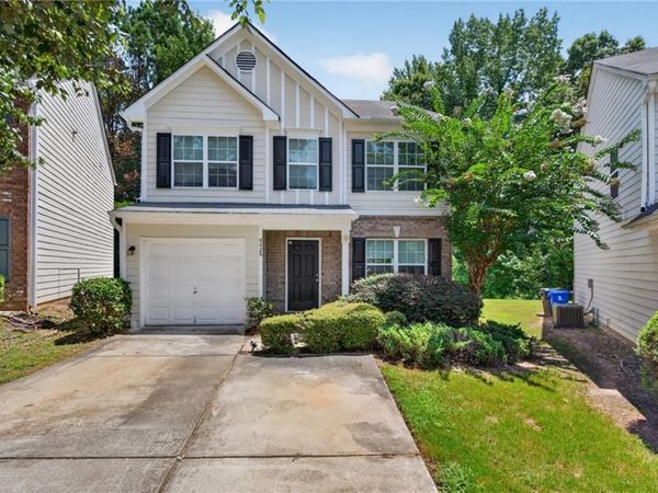 9426 Lakeview Road , Union City, GA 30291