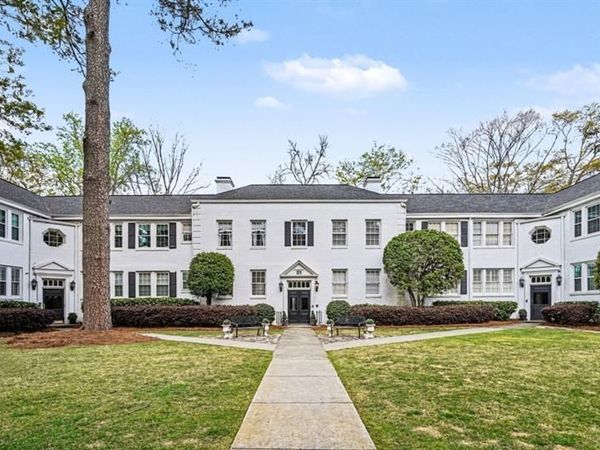 21 Peachtree Memorial Drive NW, Atlanta, GA 30309