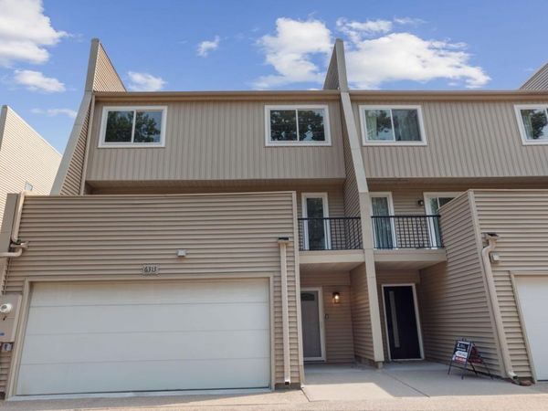 6313 Saint Croix Trail N, Stillwater, MN 55082