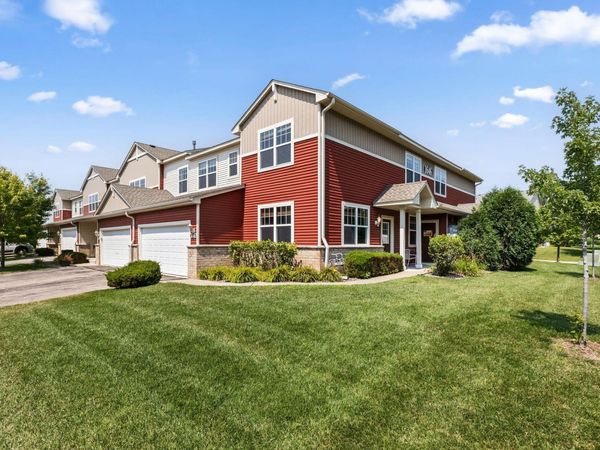 1646 White Pine Way, Unit A, Carver, MN 55315