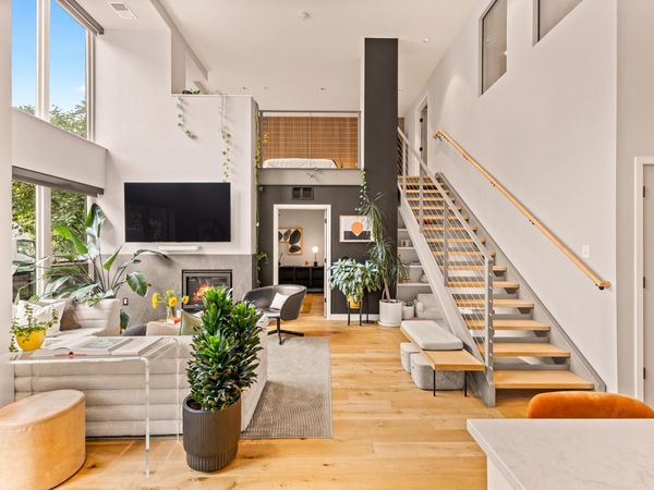 205 Park Avenue, Unit 102, Minneapolis, MN 55415
