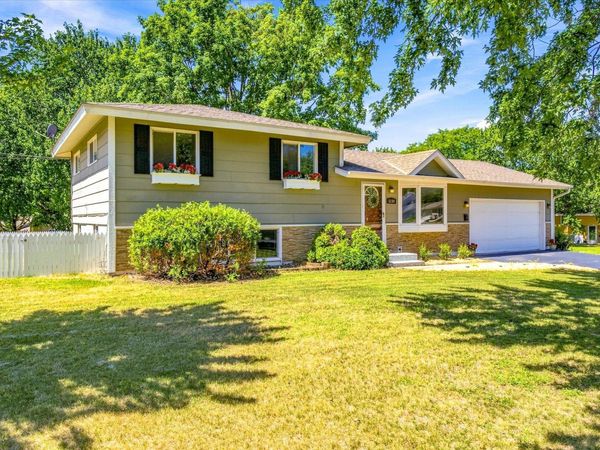 8200 Goodrich Road, Bloomington, MN 55437