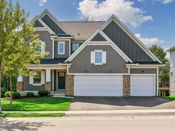 105 Maple Terrace, Waconia, MN 55387
