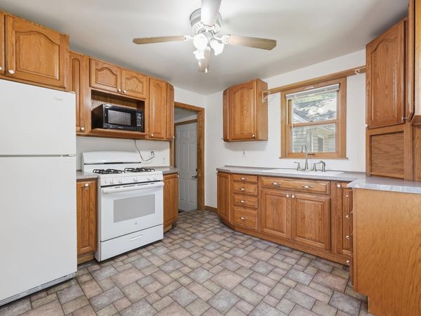 5732 41st Avenue S, Minneapolis, MN 55417