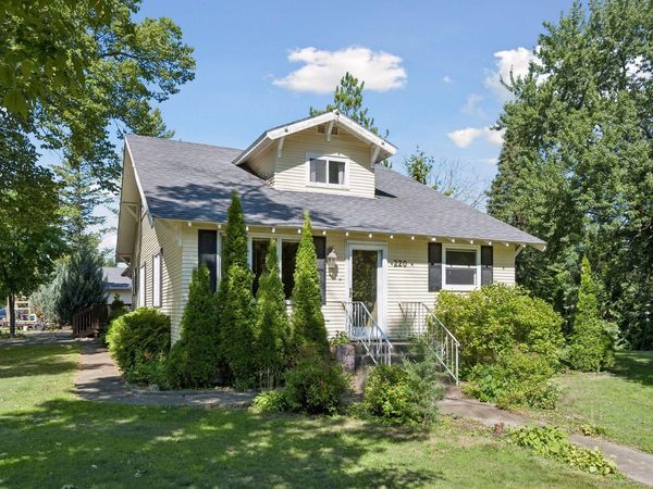 220 S Mccornell Avenue, Parkers Prairie, MN 56361