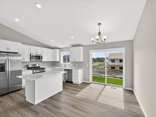 1006 Brandenburg Circle, Waverly, MN 55390