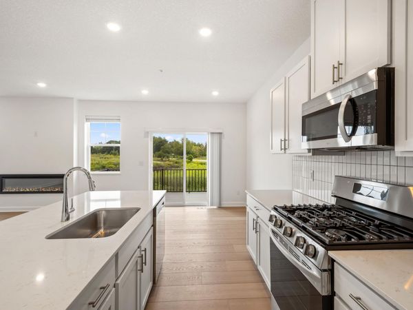 229 Huntington Drive, Waconia, MN 55387