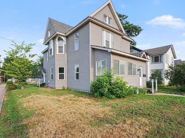 2600 University Avenue NE, Minneapolis, MN 55418