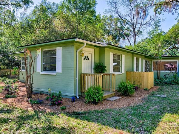725 NW 33RD AVENUE , GAINESVILLE, FL 32609