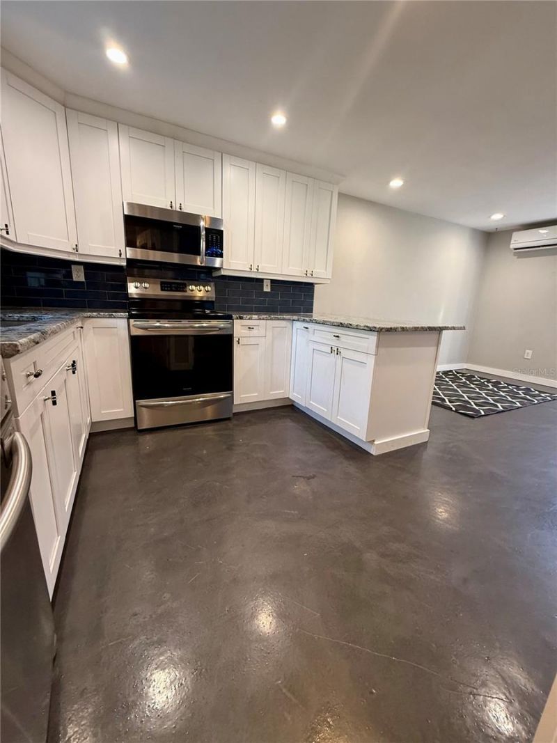 3528 5th Avenue N, Saint Petersburg, FL 33713 Photo