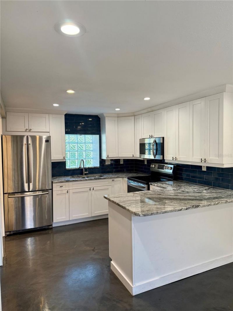 3528 5th Avenue N, Saint Petersburg, FL 33713 Photo