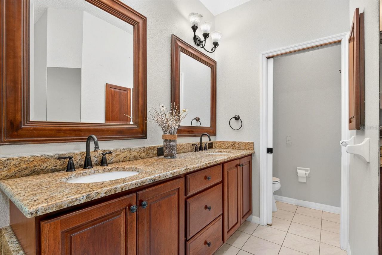 2073 Misty Sunrise Trail, Sarasota, FL 34240 Photo