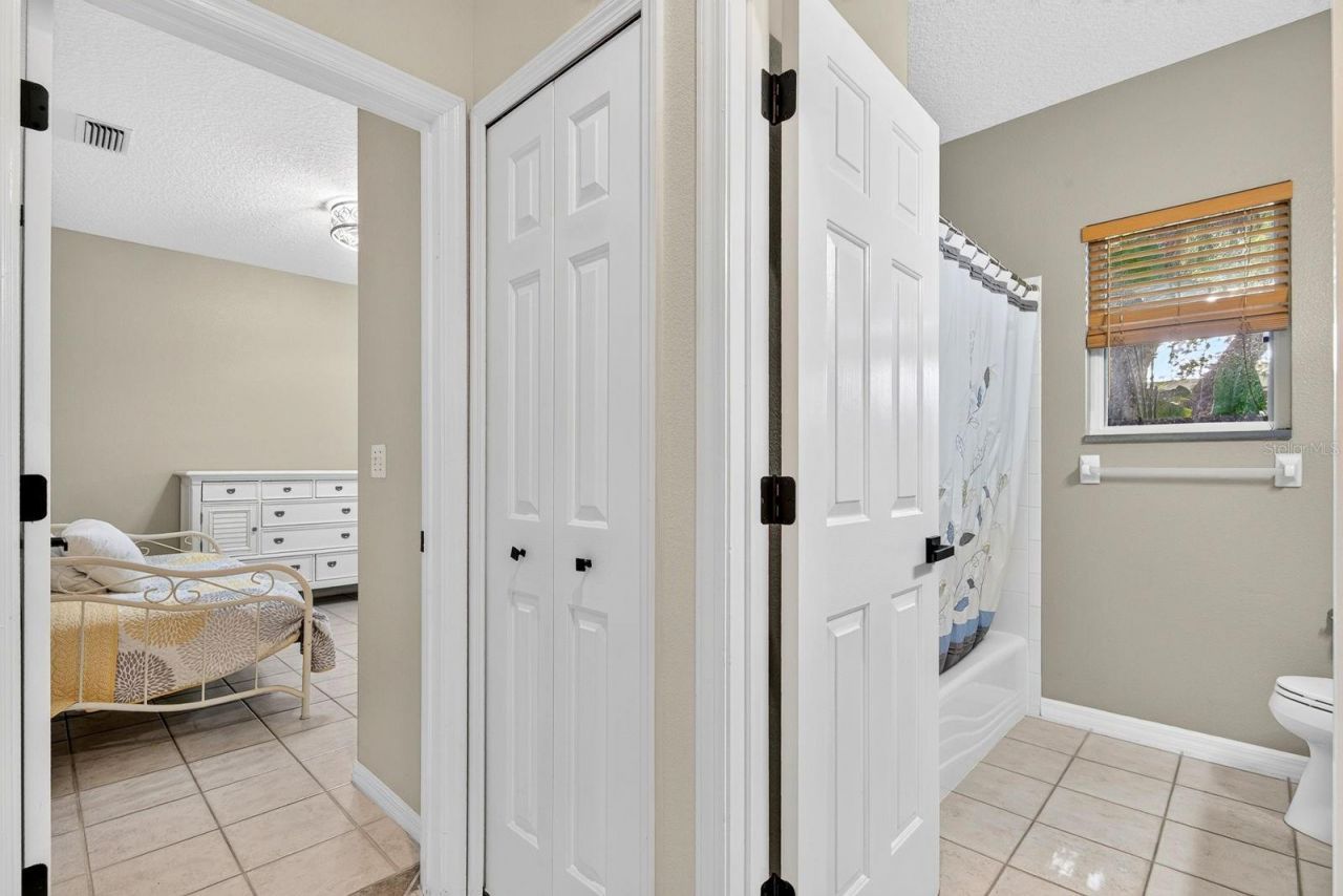 2073 Misty Sunrise Trail, Sarasota, FL 34240 Photo