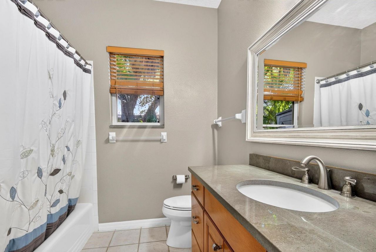 2073 Misty Sunrise Trail, Sarasota, FL 34240 Photo