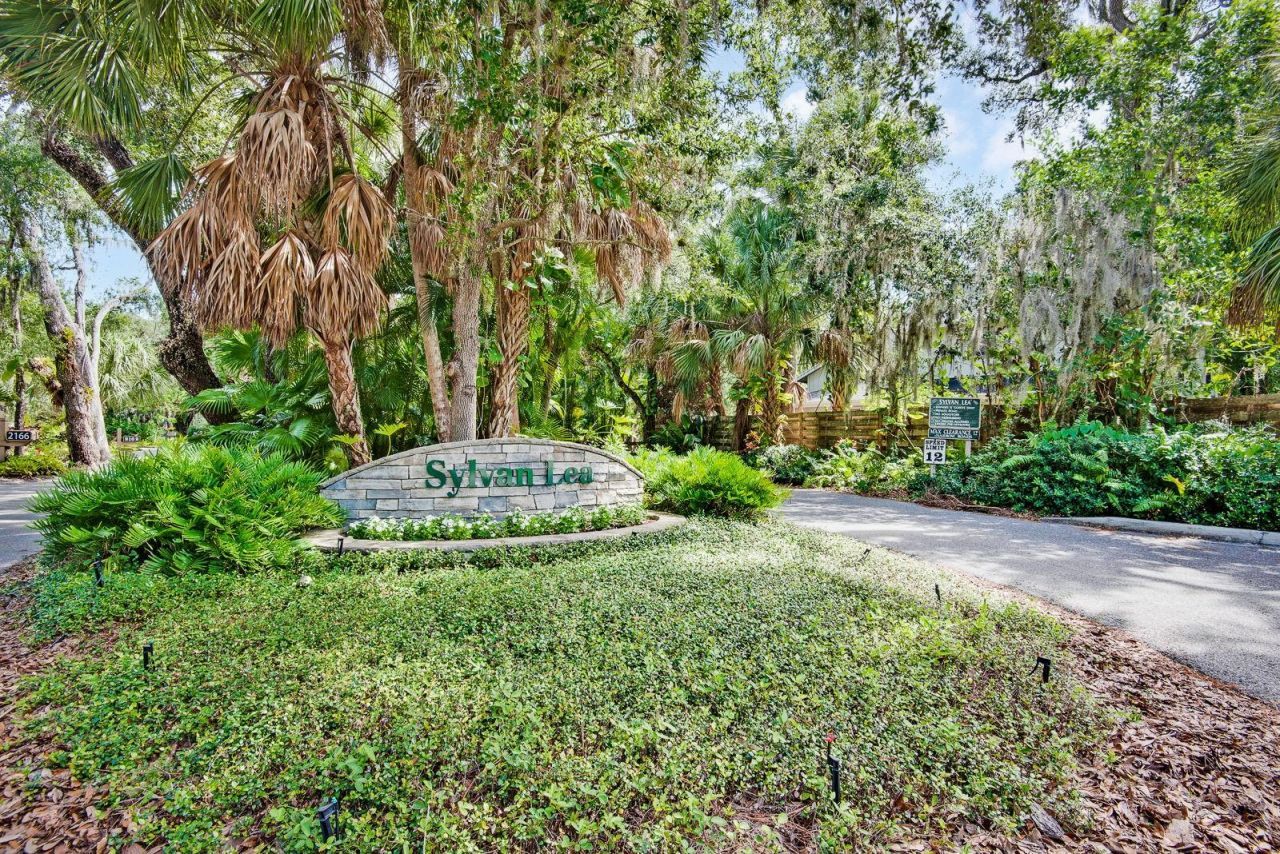 2073 Misty Sunrise Trail, Sarasota, FL 34240 Photo